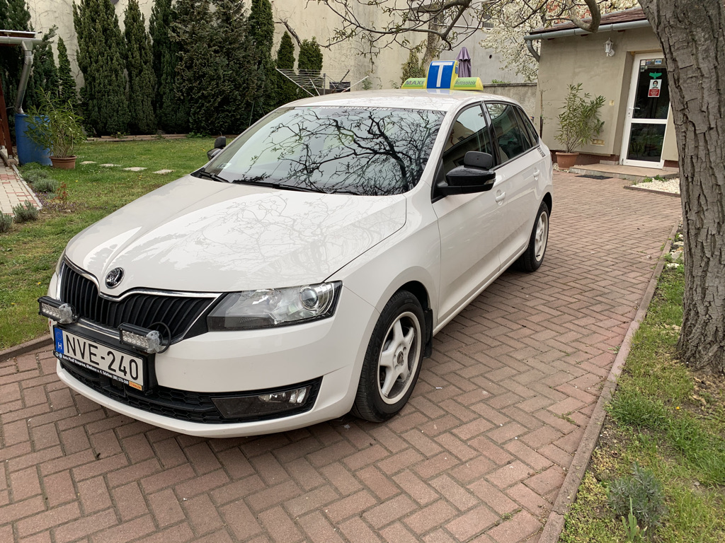 Skoda Rapid (diesel) Image